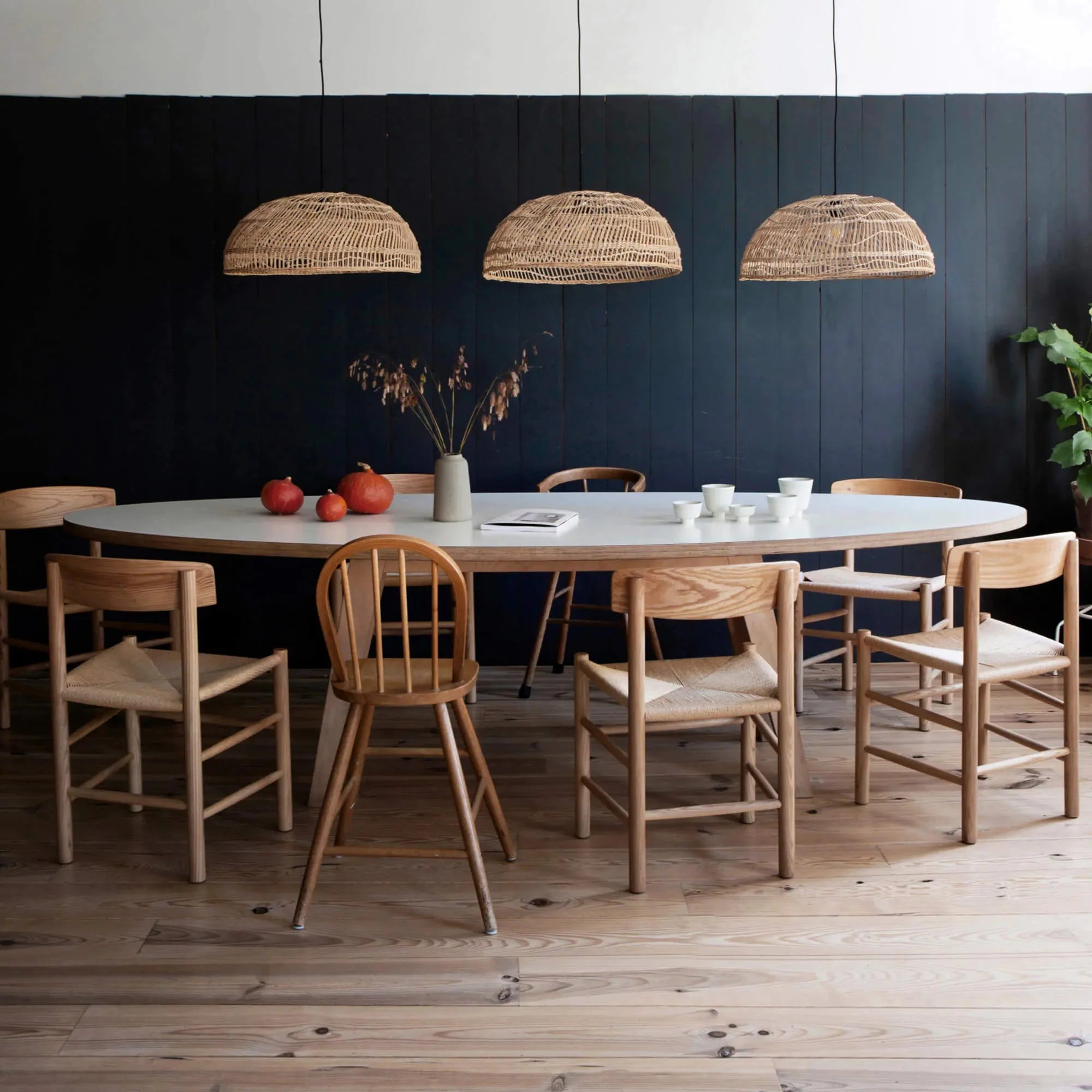 Ovale design tafel multiplex - A-legs CC - Arp design