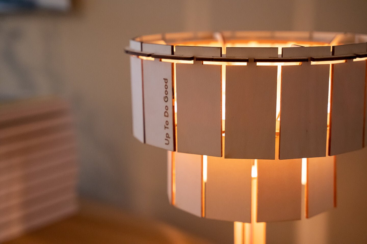 baby taglight houten lamp detail arp design